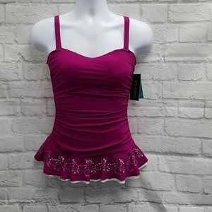 NWT One piece Swimsuit, Womens 6, C5B